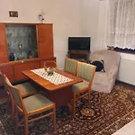Διαμέρισμα Ferien- Und Monteurwohnung Kiess *